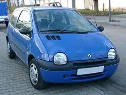 2004–2007 مقدمة ، توينجو (عجلات غير قياسية)