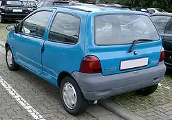 1993–1998 توينجو من الخلف