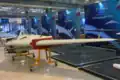 منظر جانبي لطائرة صاعقة -2 بدون طيار خلال معرض إقتدار 40 للدفاع الجوي في العاصمة الإيرانية طهران