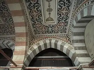 عمارة داخلية.