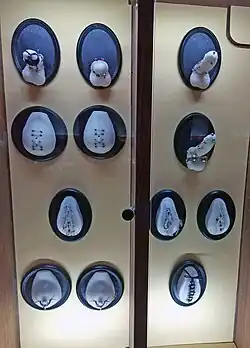 300