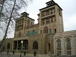 قصر جلستان