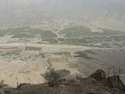 محيط كهف شابور الخارجي.