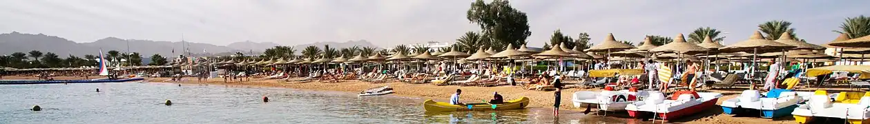 شاطئ شرم الشيخ