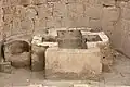 جرن المعمودية في الكنيسة في القرن الخامس