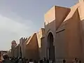 الحائط الخارجي من الجهة الغربية