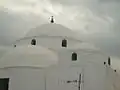 القباب البيضاء