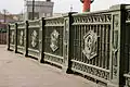 درابزين حديدي