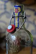 الوجه العلوي&nbsp;&nbsp;[لغات أخرى]‏ أو إغلاق الكفالة