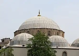 القبة الرئيسية للمسجد