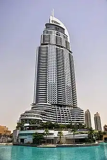 فندق العنوان