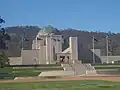 النصب التذكاري للحرب الأسترالية في كانبرا، بما في ذلك متحف عسكري وطني عام 1941، من تصميم إميل سودرستن وجون كرست