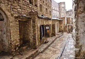 من ممرات مدينة ثلاء