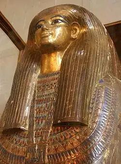 النعش الذهبي لتويا