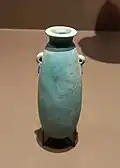 مزهرية من الفخار المرمري
