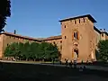 ساحة قصر سفورسيسكو