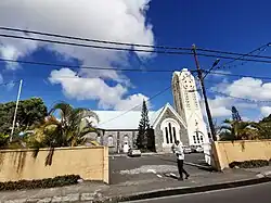 كنيسة زيارة العذراء الكاثوليكية في كواتر بورنيس