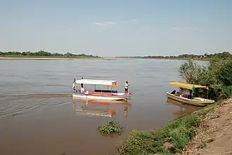 قوارب سياحية  في ود مدني