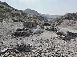 قرية مهجورة مقابل وادي سدر